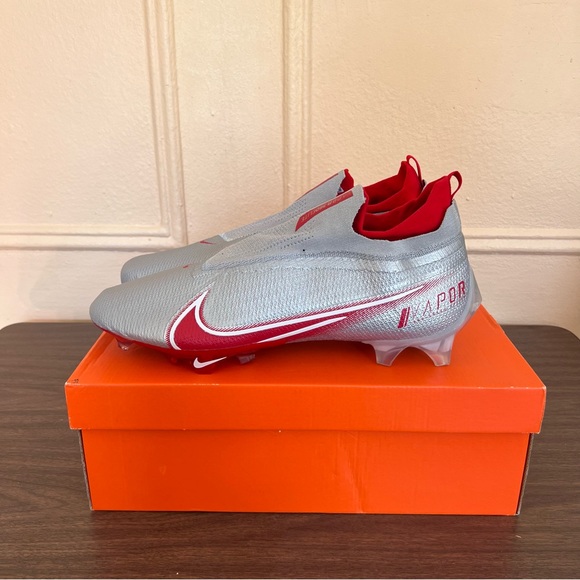Nike Vapor Edge Elite 360 Flyknit Red Football Cleats - Picture 2 of 6